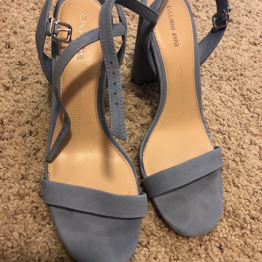 Gianni Biani size 10 baby blue heels